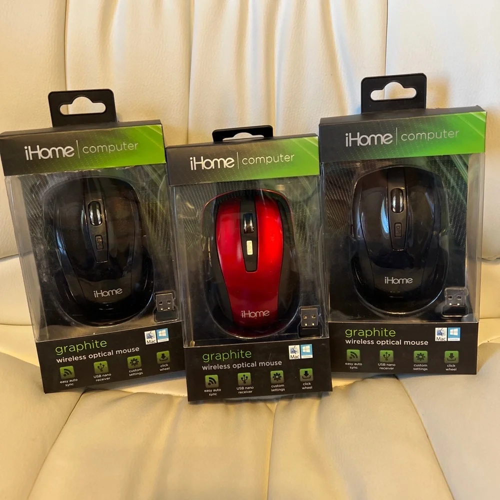 Ihome mouse - new in the box. Perfect size to take along with your laptop